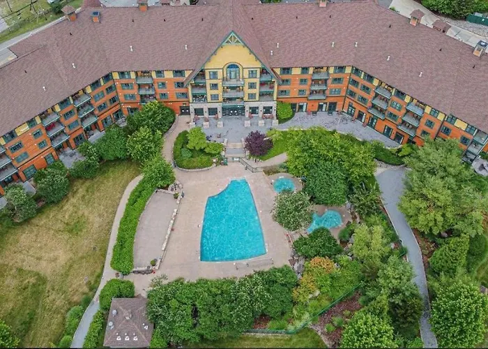 Cozy Studio Resort Stay Mountain Creek Pool Hiking